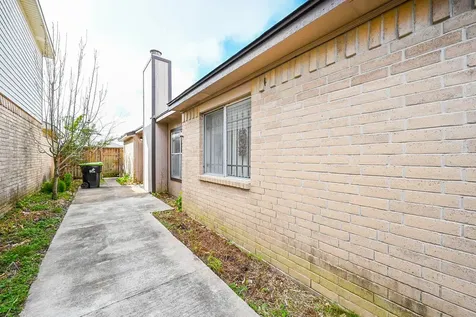 7918 Chancel Drive Houston TX 77071