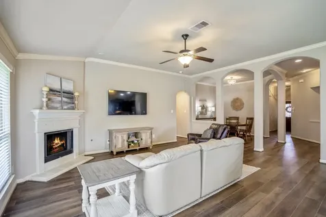 8914 Hummingbird Glen Court Tomball TX 77375