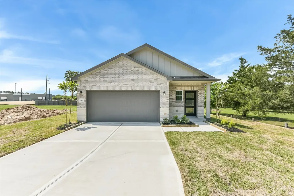 257 Harlingen Drive Magnolia TX 77354