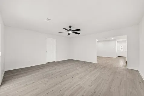 13442 Greenway Drive Sugar Land TX 77498