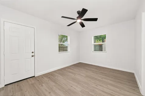 13442 Greenway Drive Sugar Land TX 77498