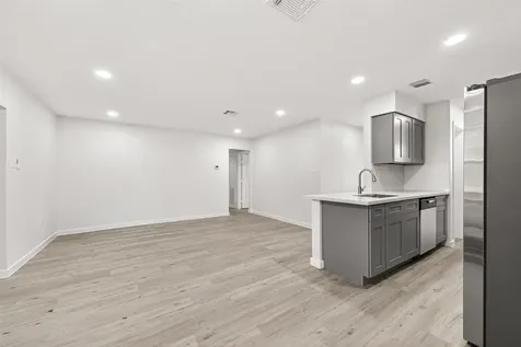13442 Greenway Drive Sugar Land TX 77498