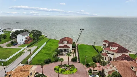 537 Villa Drive Seabrook TX 77586
