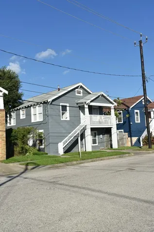 807 7th Street 2 Galveston TX 77550
