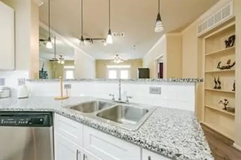 1711 Old Spanish Trail 137 Houston TX 77054