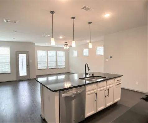 8656 Hollyoaks Creek Lane Houston TX 77063