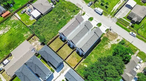 846 Lucky Street Houston TX 77088