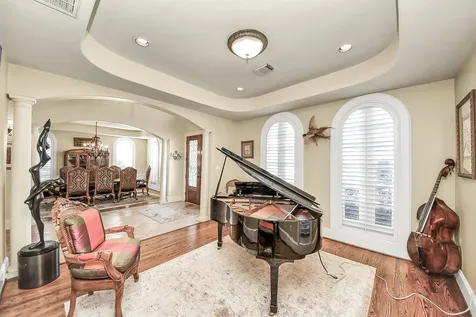 5701 Sugar Hill Drive Houston TX 77057