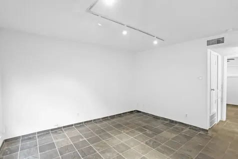 3602 Garrott Street Street 10 Houston TX 77006