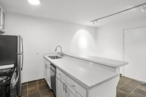 3602 Garrott Street Street 10 Houston TX 77006