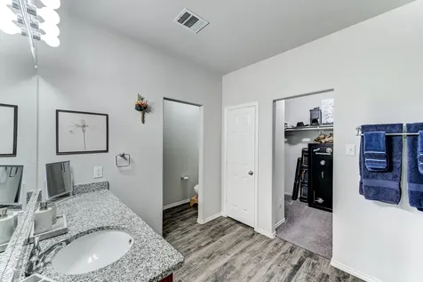 9850 Hunter Springs Drive Conroe TX 77306