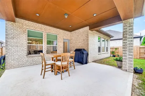 24531 Songlark Bend Drive Tomball TX 77375