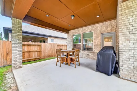24531 Songlark Bend Drive Tomball TX 77375