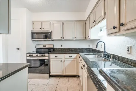 17814 Kings Park Lane Houston TX 77058