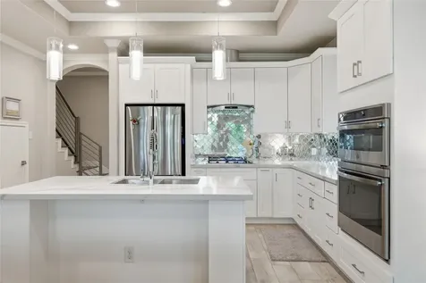 4412 New Orleans Street B Houston TX 77020