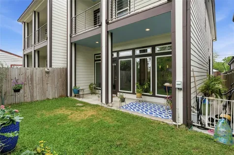 4412 New Orleans Street B Houston TX 77020