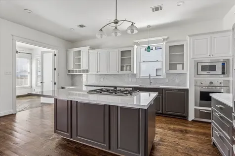 1408 W 23rd Street Houston TX 77008