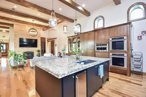 825 Grubbs Road Sealy TX 77474