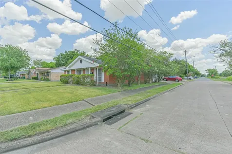 12002 Palmcroft Street Houston TX 77034
