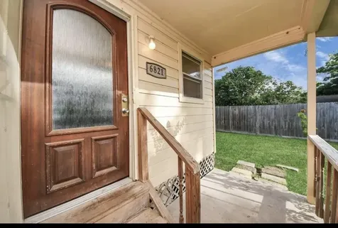 6821 Haight Street Houston TX 77028