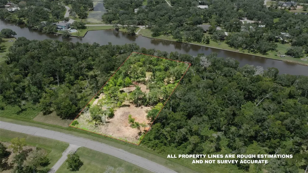 32126 Bayou Bend Richwood TX 77515
