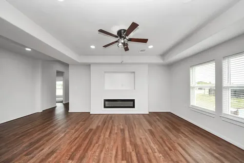 4180 Road 3550 Cleveland TX 77327