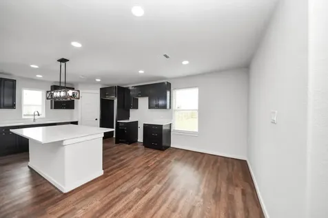 4180 Road 3550 Cleveland TX 77327