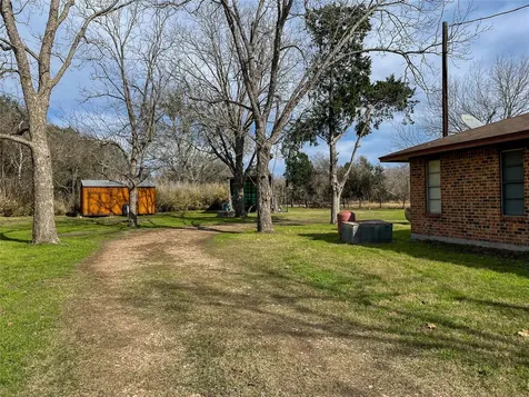 401 Anderson Road Cuero TX 77954