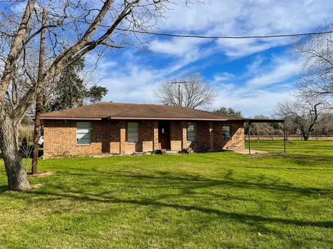 401 Anderson Road Cuero TX 77954