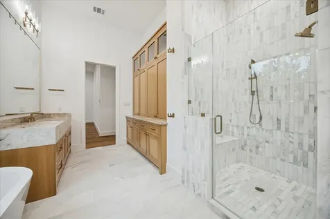 830 Azalea Street Houston TX 77018