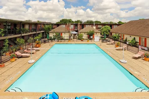 11540 Chimney Rock Road 128 Houston TX 77035