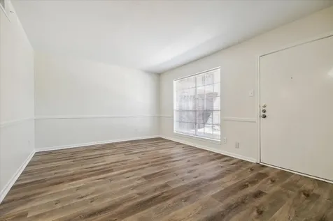 11540 Chimney Rock Road 128 Houston TX 77035