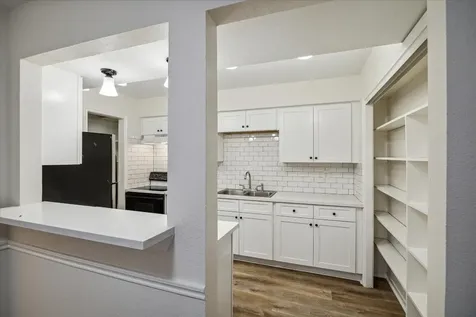 11540 Chimney Rock Road 128 Houston TX 77035