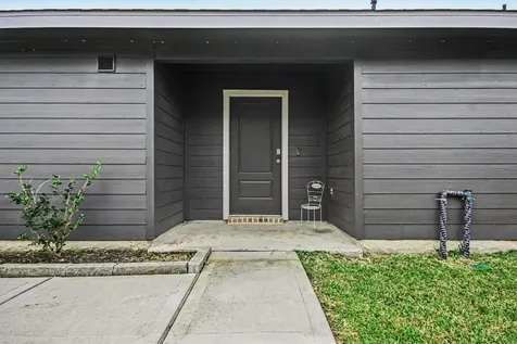 8830 Colicroot Drive Rosharon TX 77583