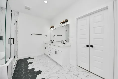 1816 West Street Houston TX 77026