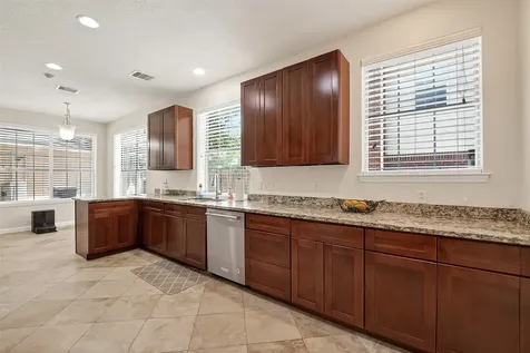 3207 Leafy Pine Court Kingwood TX 77345