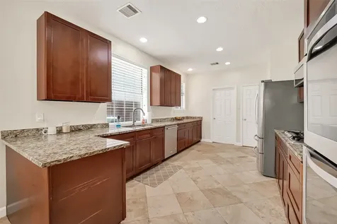 3207 Leafy Pine Court Kingwood TX 77345