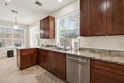 3207 Leafy Pine Court Kingwood TX 77345