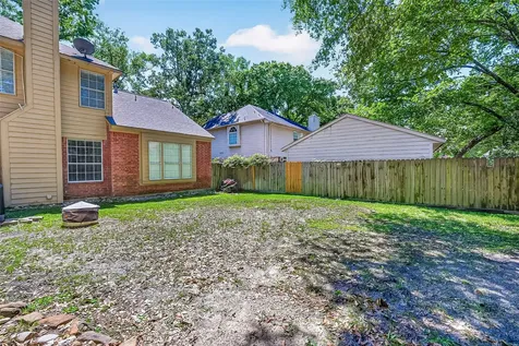 3207 Leafy Pine Court Kingwood TX 77345