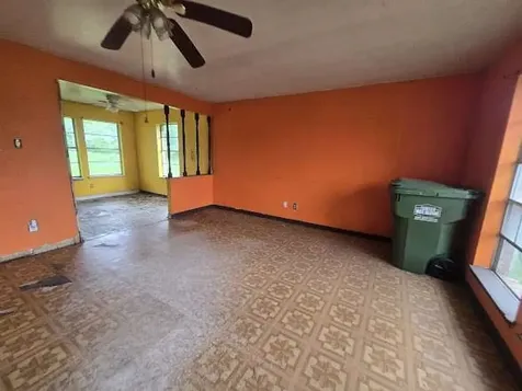 1303 N Mason Avenue Cleveland TX 77327