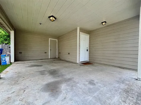 8816 E Buffalo Circle Willis TX 77378