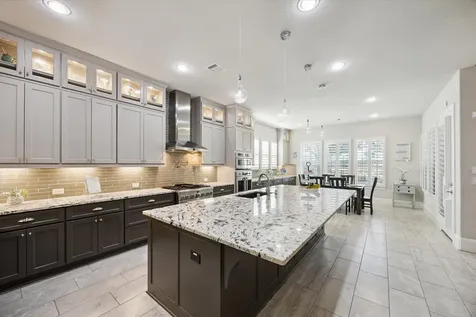 6918 Champion Trail Katy TX 77493