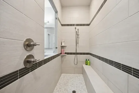 6918 Champion Trail Katy TX 77493