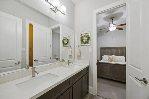 6918 Champion Trail Katy TX 77493