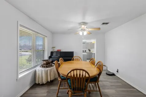 727 Partridge Lane Eagle Lake TX 77434