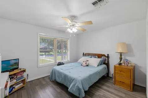 727 Partridge Lane Eagle Lake TX 77434