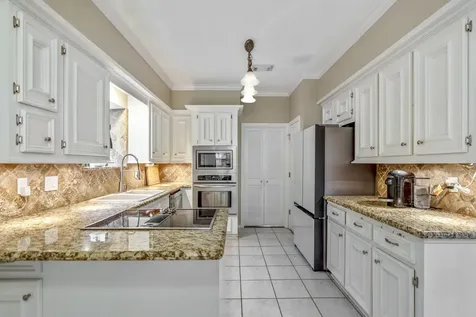 407 Champion Lake Drive Spring TX 77380