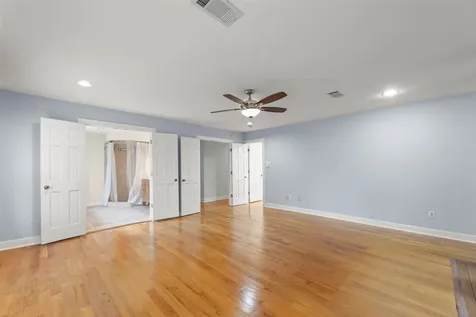 2209 Portsmouth Street Houston TX 77098