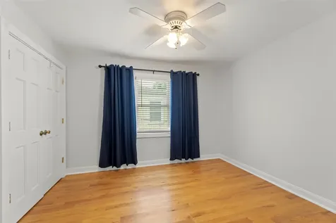 2209 Portsmouth Street Houston TX 77098