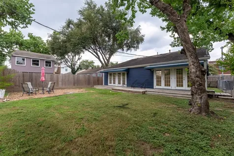 2209 Portsmouth Street Houston TX 77098